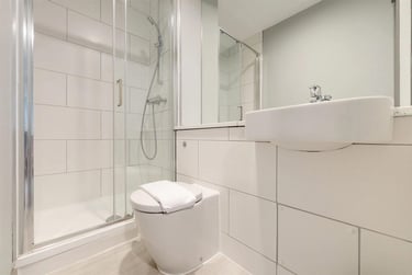 1 bed studio, Bernard Street, City Centre, Southampton, SO143AY - Image 4